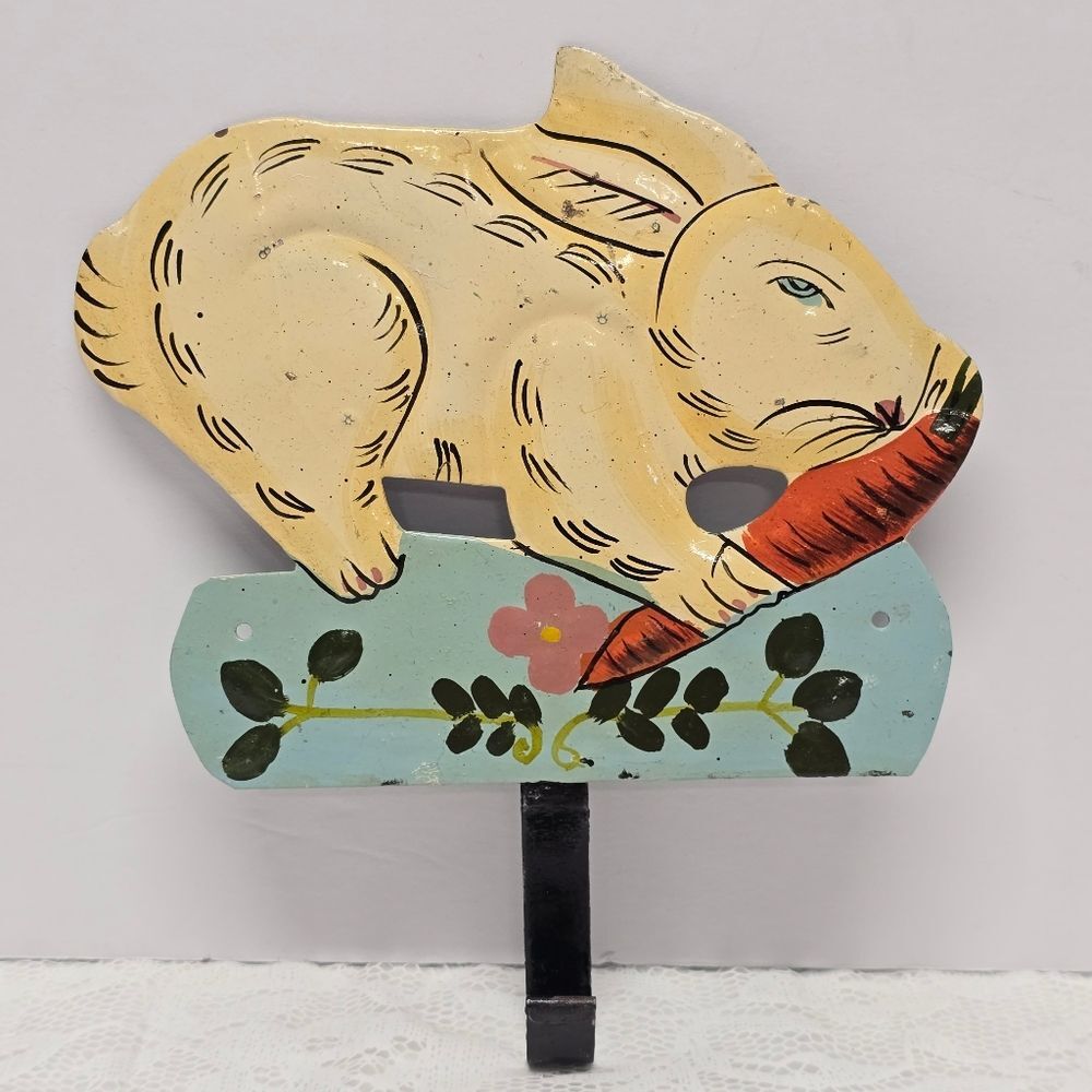Vintage Hand Painted Folk Art Bunny Rabbit Farmhouse Metal Wall Hook Easter